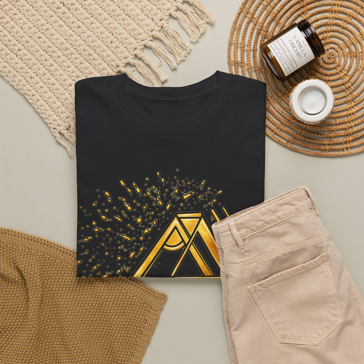 TRIANGLE SIGNAL | Original Gold Geometric Graphic T-Shirt